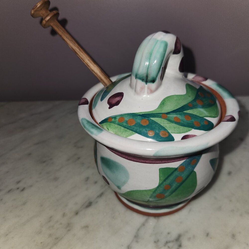 Rustic Hand-Painted Terracotta Honey Pot with Dipper 🍯